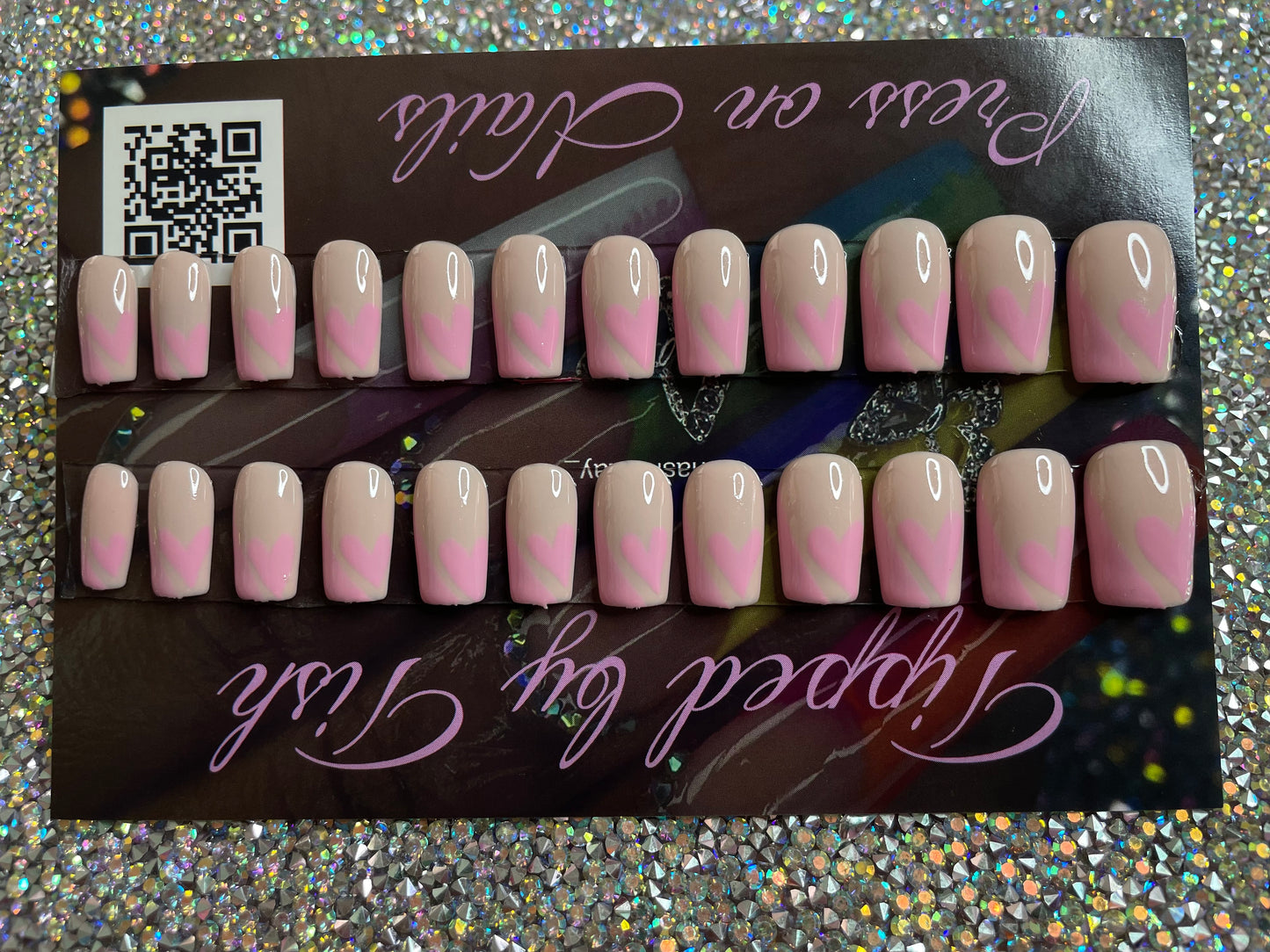 Short square light pink hearts