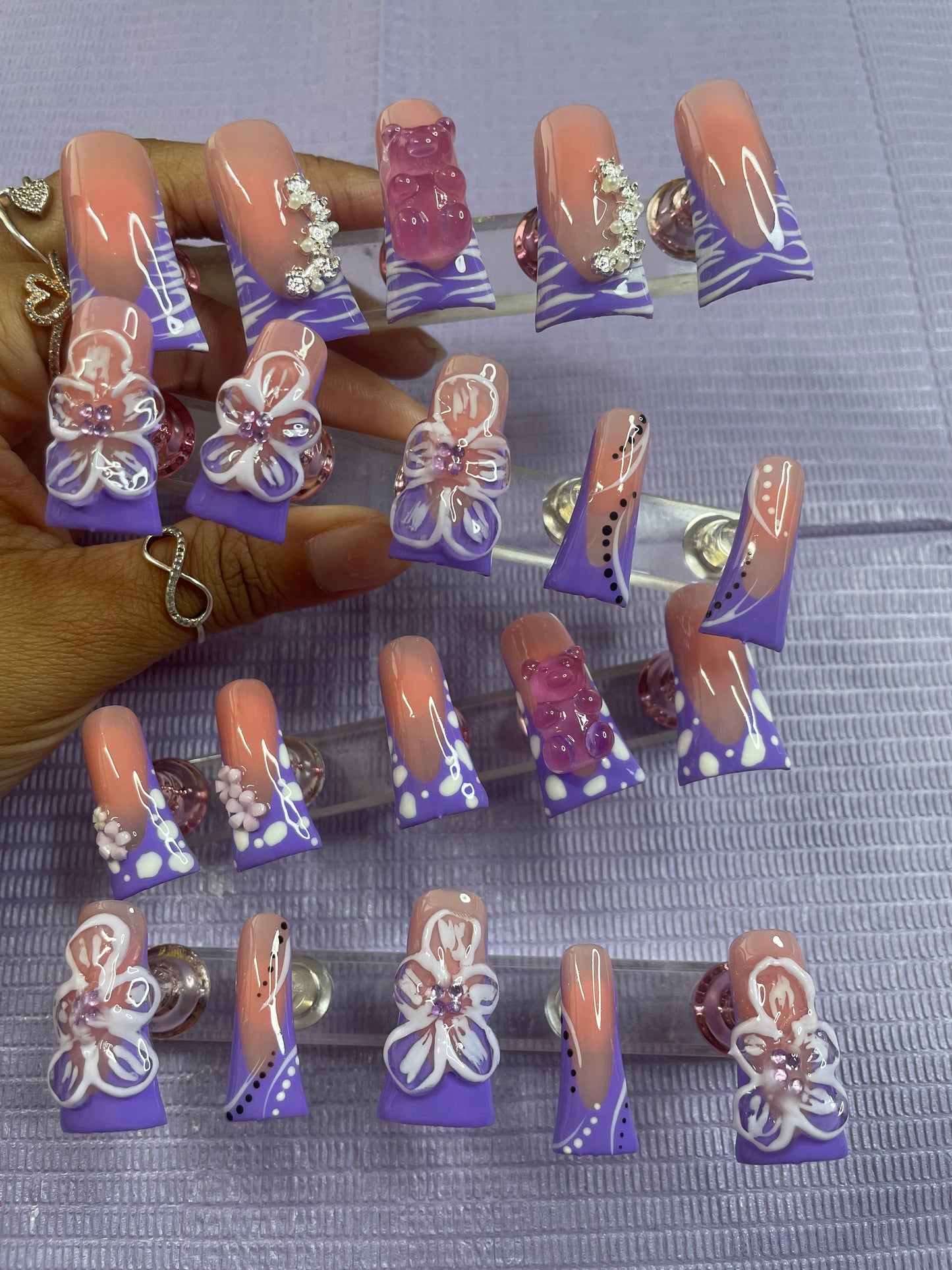 Purple 3D flowers freestyle